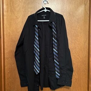 Like new! Chaps blue striped necktie and button down black dress shirt xl 14-16
